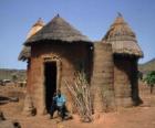 Koutammakou - Arsa Batammariba olan olağanüstü çamur kule-ev (Takienta) Togo sembolü olarak görülen geldi